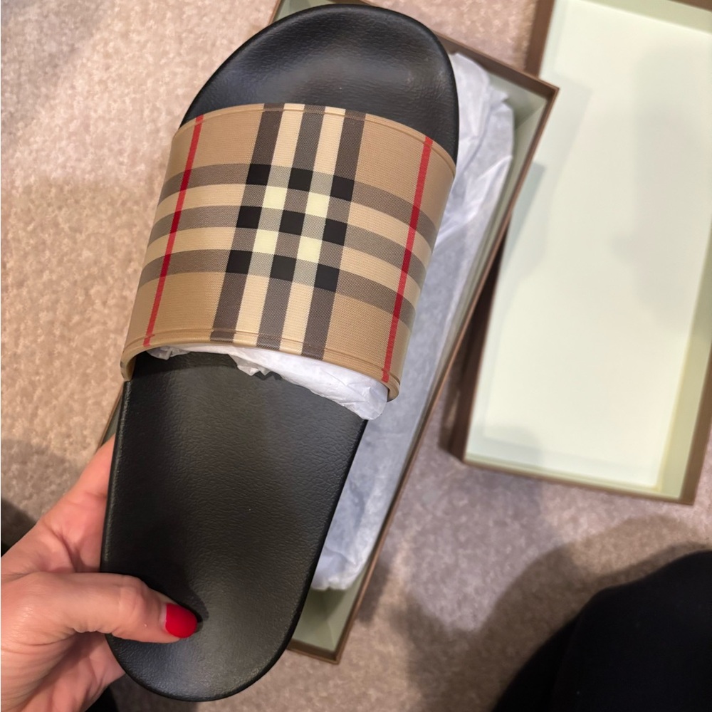 Burberry Pool Slides